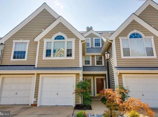 456 Overlook Dr #11, Occoquan, VA