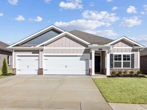 111 Legend Dr, Meridianville, AL 35759