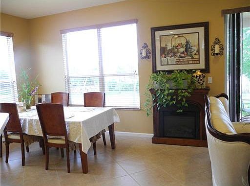 3rd image of 1401 SE Legacy Cove Cir