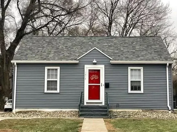 1314 Lincoln Way, Ames, IA 50010