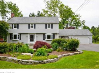 5 Cliffmore Rd, West Hartford, CT 06107
