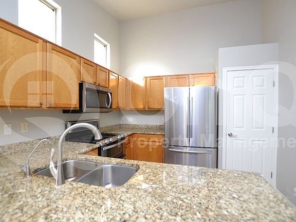 3rd image of 4133 W Menadota Dr