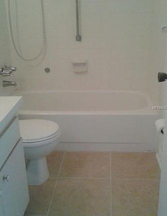 5th image of 1904 Canterbury Ln Unit 21