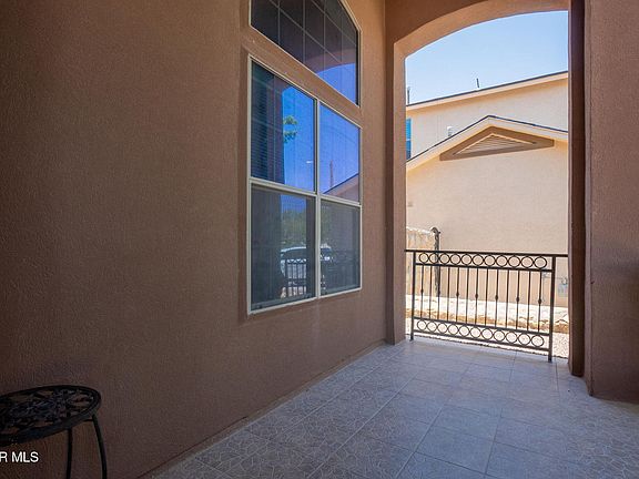 5th image of 12336 Stansbury Dr