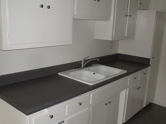 5th image of 4501 N Bellflower Blvd APT 16