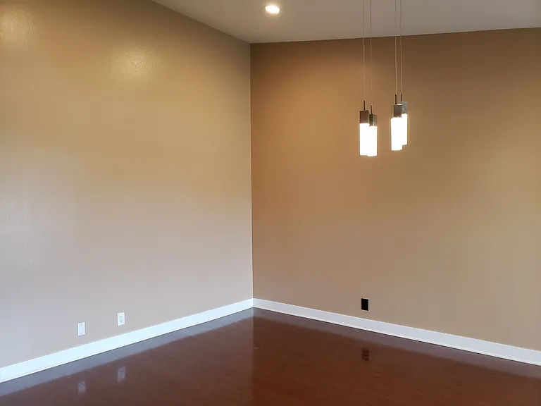 21110 Lycoming St — Photo 25