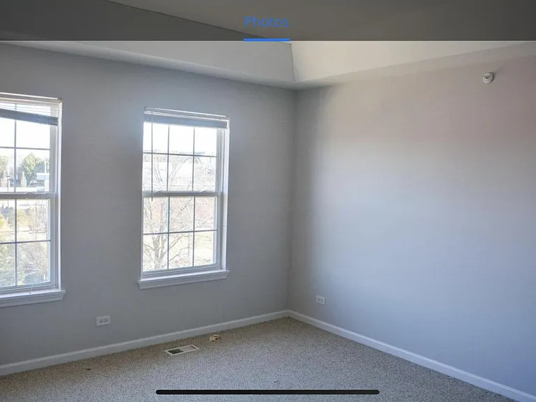 893 Enfield Dr — Photo 13