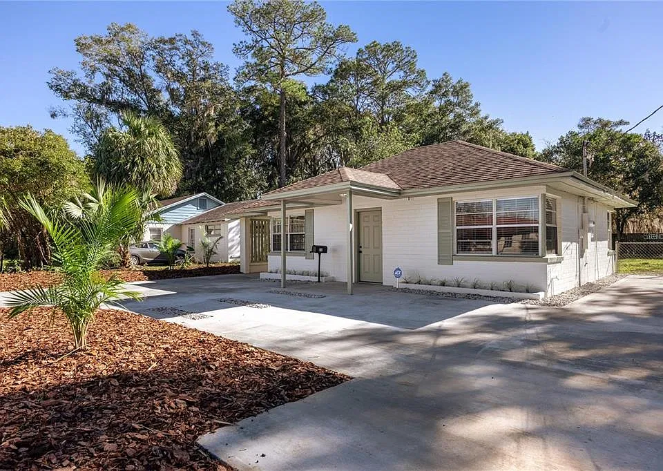 319 NW 16th Ave