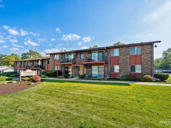 247 N Neltnor Blvd #A2-i, West Chicago, IL 60185