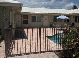 1710 NE 8th St #3, Fort Lauderdale, FL 33304