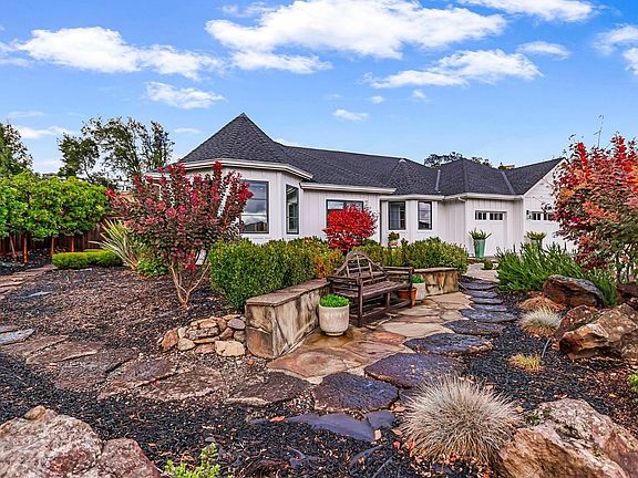 3rd image of 3521 Leete Avenue