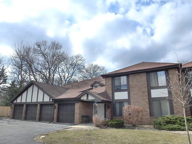 2nd image of 5830 Doe Cir