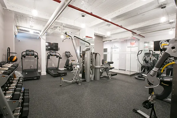 Rented by Stonehenge NYC LLC | media 10