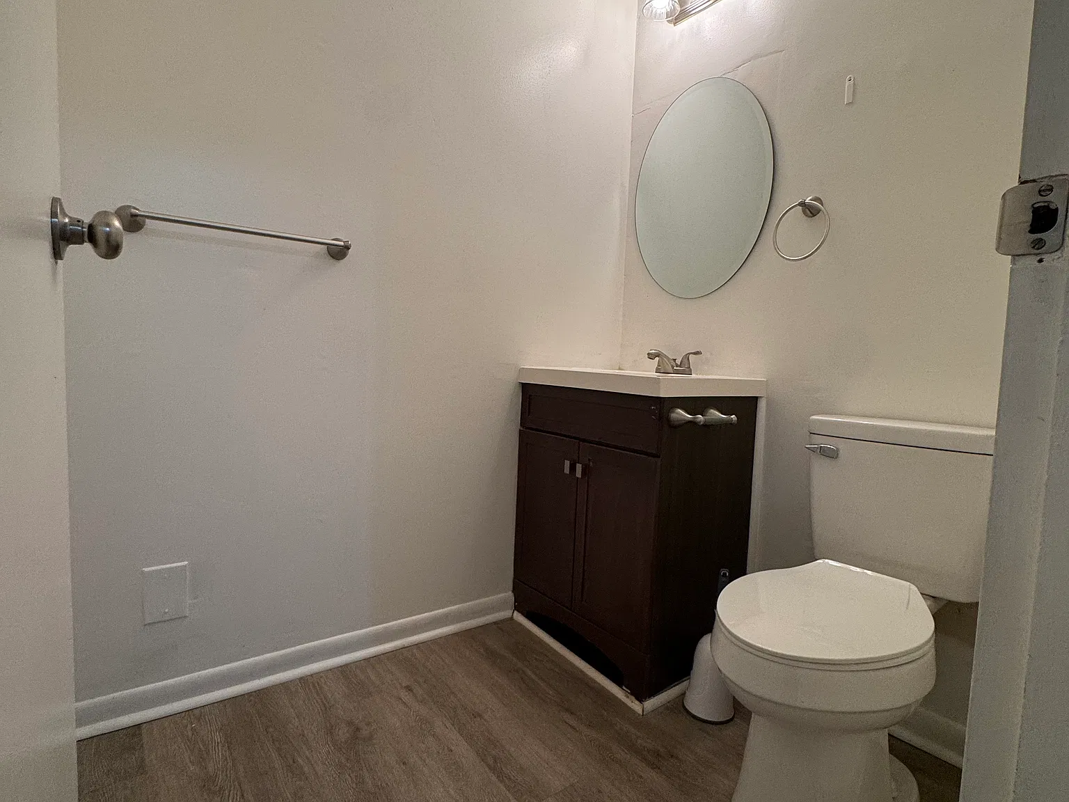 2 bed, 2.5 bath, 1280 sqft, $1,400 — Photo 4