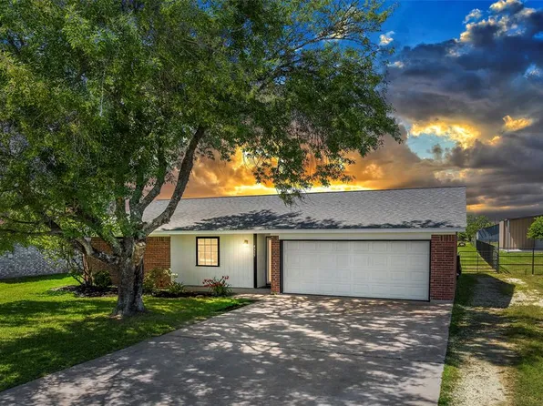 4315 Mallard Drive, Baytown, TX 77523