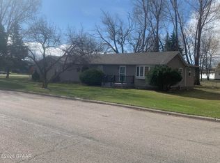 704 Hornung Ave, Walhalla, ND 58282