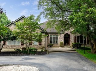 2725 River Bluff Dr, Spring Valley, OH 45370