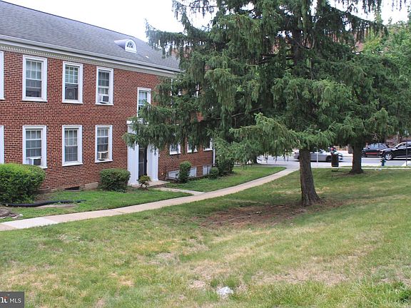 2nd image of 2703 31st St SE #A-277