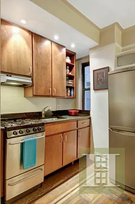 Rented by Halstead Real Estate | media 4