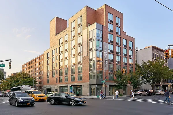 Rented by Keller Williams NYC | media 19