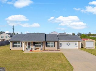 181 Charity Dr, Lavonia, GA