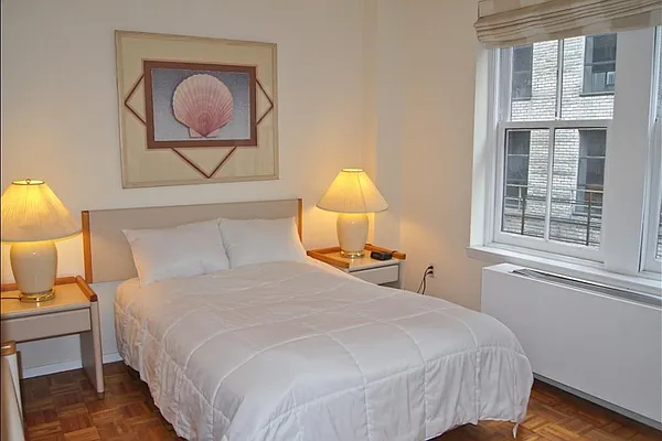 Rented by Corcoran | media 25