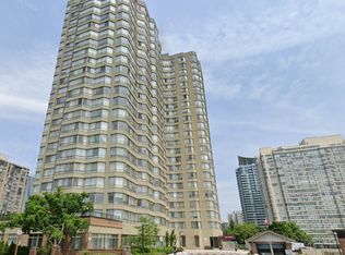 3605 Kariya Dr #1104A, Mississauga, ON L5B3J4