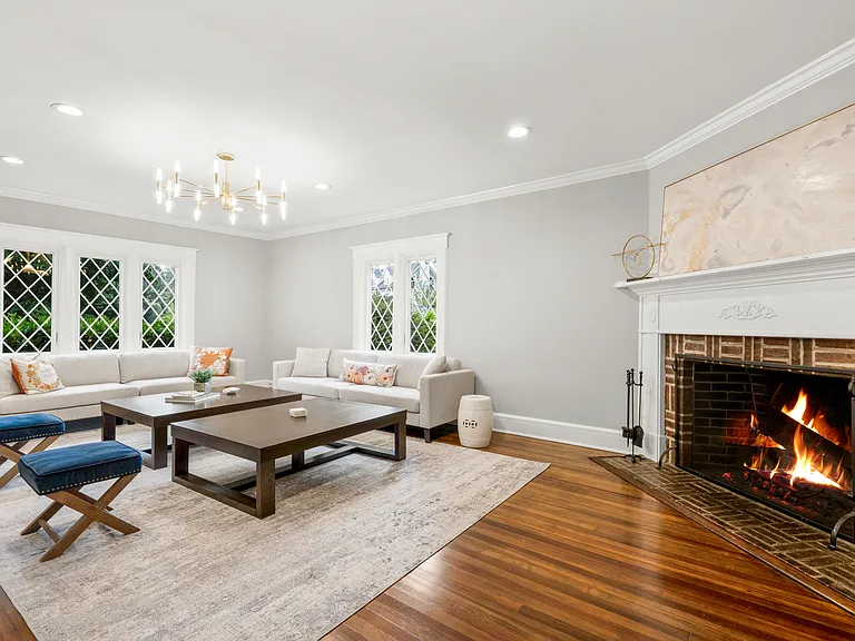 20 Elk Ave — Photo 9