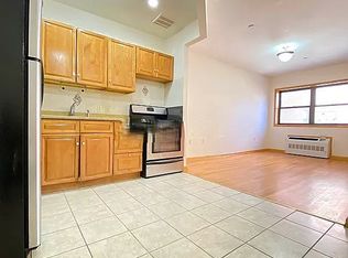 46-06 88th St #3Z, Elmhurst, NY 11373