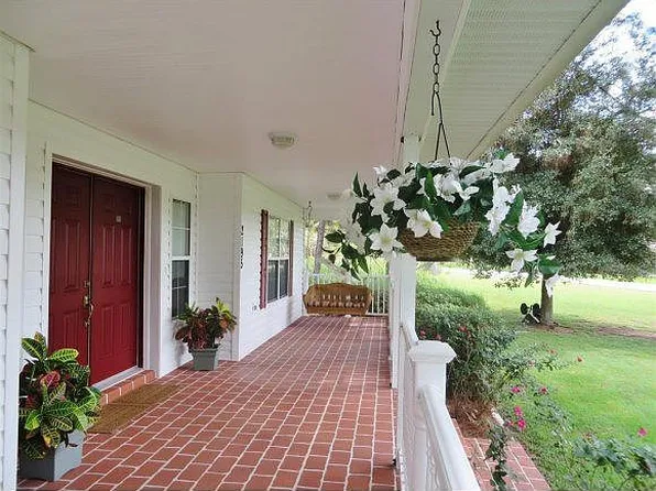 2195 W Huntington Dr, Beverly Hills, FL 34465