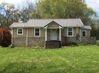 417 Hickory Dr, Knoxville, TN 37912