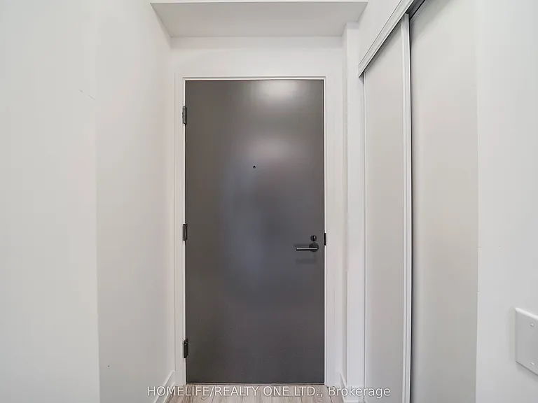 108 Peter St #4803 — Photo 8