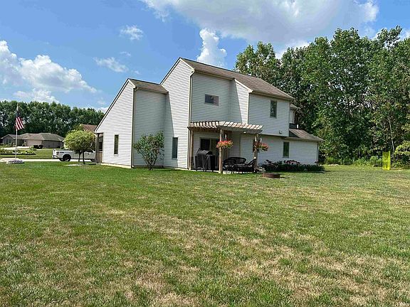4th image of 2301 Wellington Ln