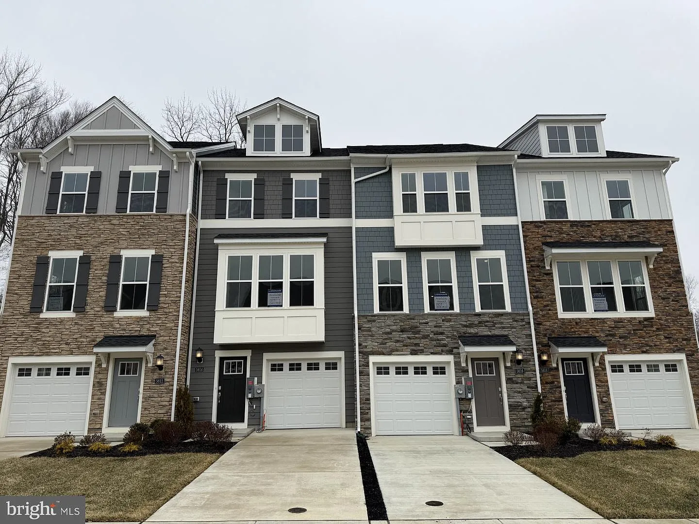 5556 Marksburg Pl photo 1