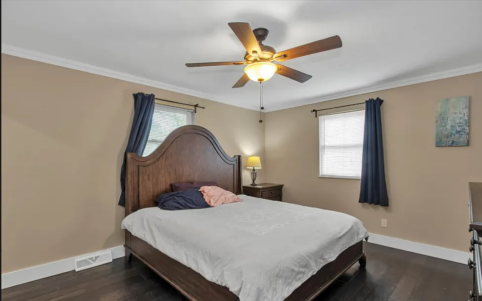 3 bed, 1731 sqft, $2,500 — Photo 4