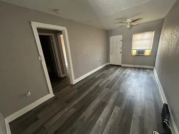 711 Avenue E APT 3, Fort Pierce, FL 34950