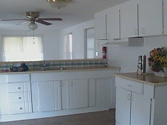 4th image of 3323 NE 14th St Lot B8