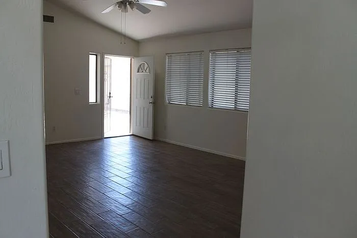 921 S Val Vista Dr #180 — Photo 14