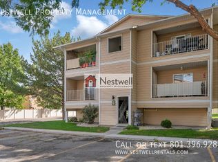 830 E Gatewood Dr, Sandy, UT 84094