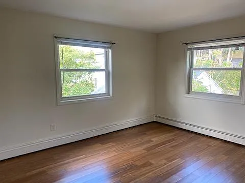 111 Essex St #4 — Photo 7