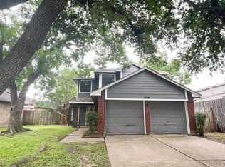 9226 Spindlewood Dr, Houston, TX 77083