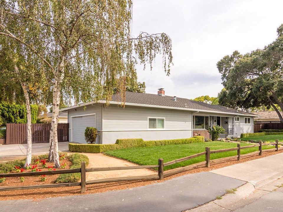 2nd image of 1605 Fordham Way