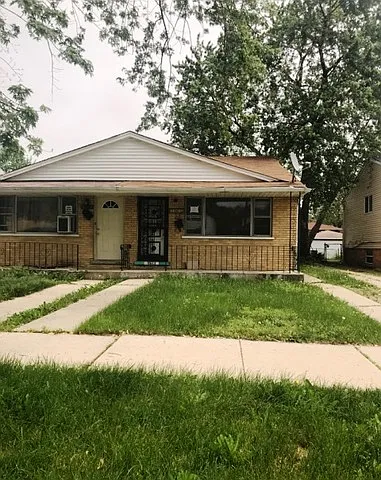 11613 S Racine Ave photo 1