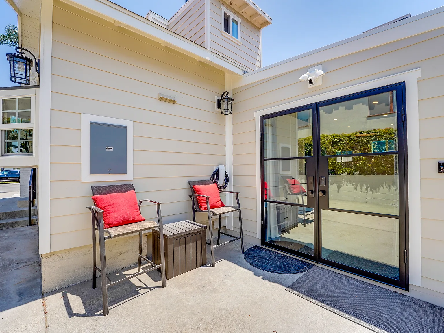 208 J Ave — Photo 4
