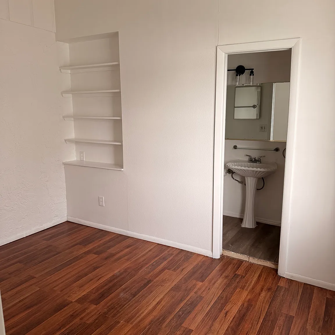 4 bed, 1890 sqft, $1,450 — Photo 4