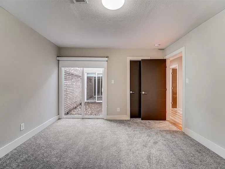 1371 Beaujolais Ln — Photo 17