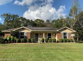 10260 Southhill Dr, Mobile, AL 36695