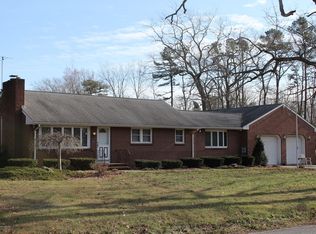 557 Whitecomb Ave, Jackson, NJ 08527