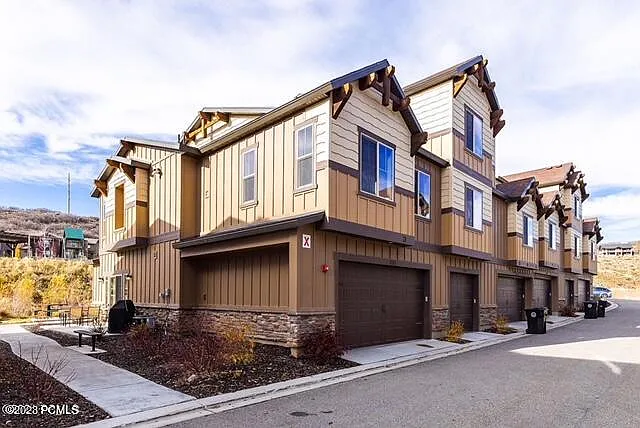 13595 N Hillclimb Ln — Photo 1