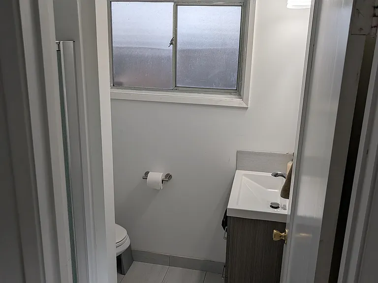 3361 Emerson St #A — Photo 14